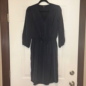 Simply Vera Vera Wang Women's V-Neck Dress MED Navy